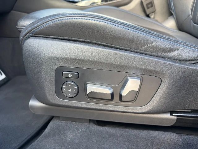 BMW X3 40i LivePro/Head-Up/Panorama/AHK/Driving/ACC/Parki