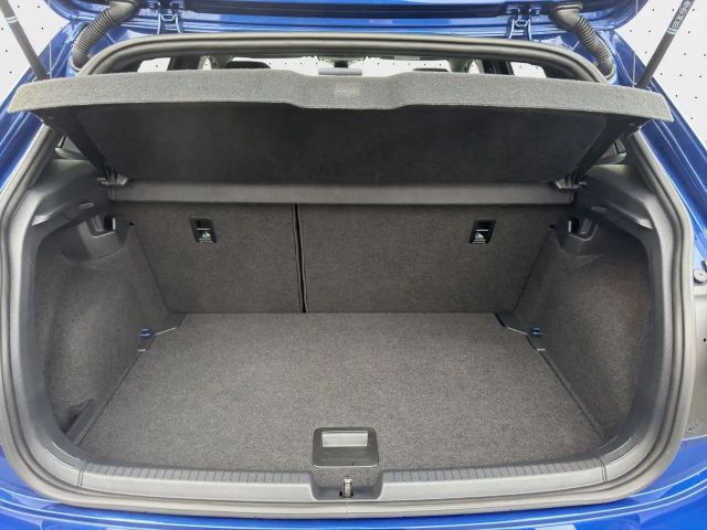 Volkswagen Polo 1.0 TSI DSG IQ.Drive R-Line