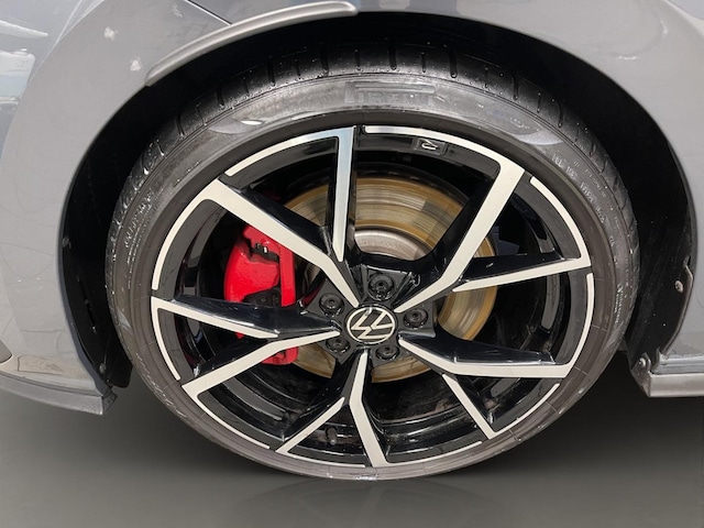 Volkswagen Golf 2.0 TSI Golf VIII