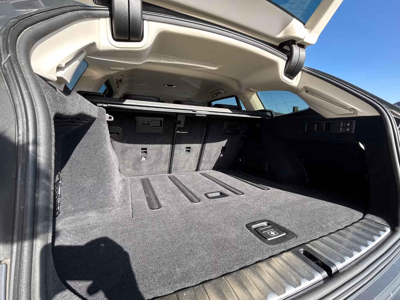 BMW 320 320d Luxury Line Touring