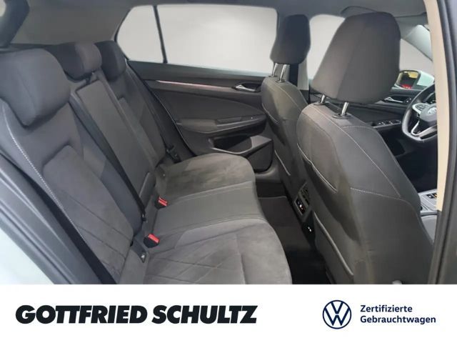 Volkswagen Golf 2.0 TSI DSG Style