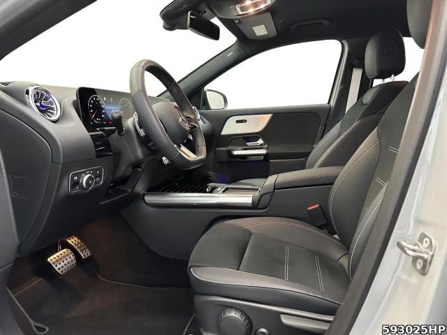 Mercedes-Benz GLA 200 AMG Line