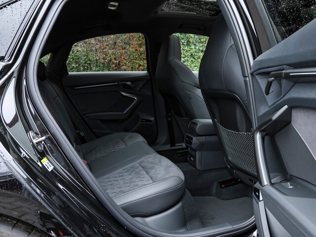 Audi RS3 Quattro S-Tronic Sedan