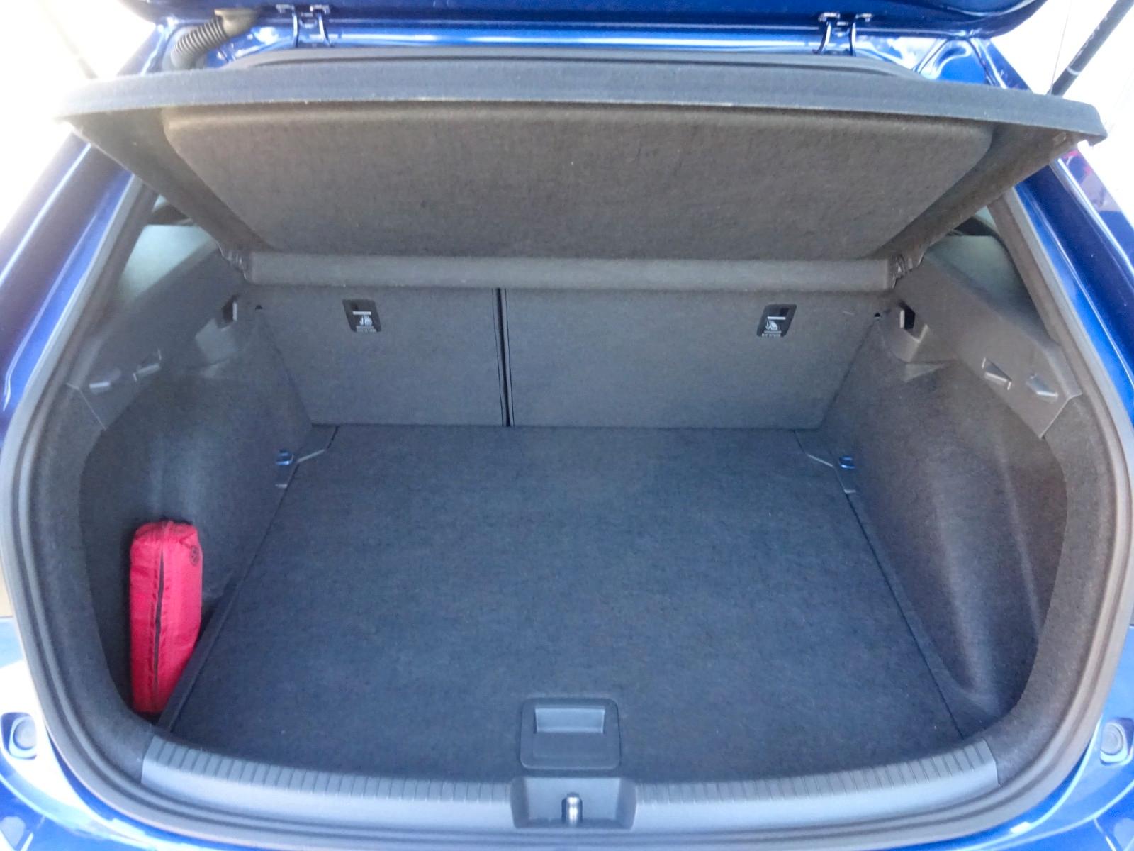 Volkswagen Taigo 1.0 TSI R-Line