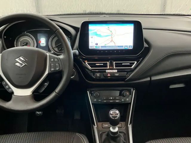Suzuki S-Cross Flash Hybrid