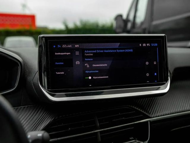 Peugeot 208 100 PK I ENVY | Camera | Parksens. v&a | Carpla...