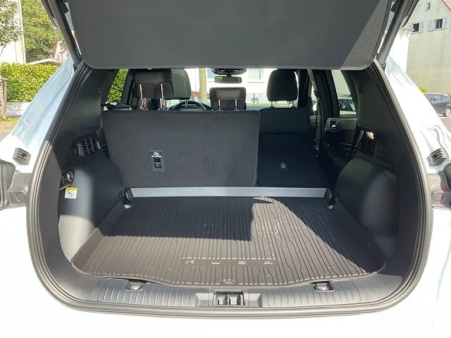 Ford Kuga Plug in Hybrid ST Line X