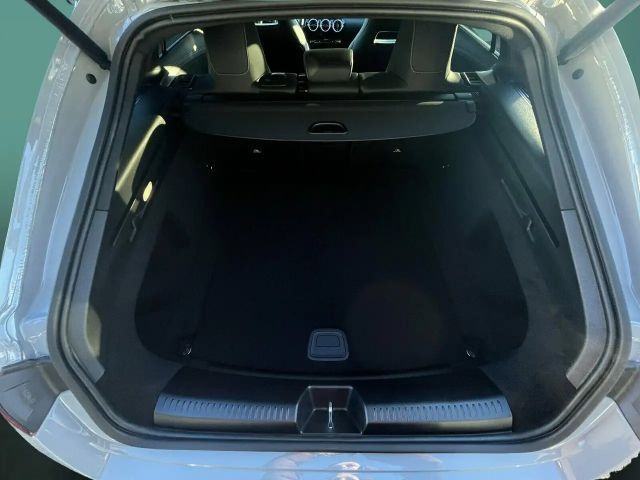 Mercedes-Benz CLA 180 AMG Line Shooting Brake