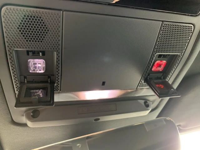 Land Rover Defender 90 AWD D250 Dynamic SE