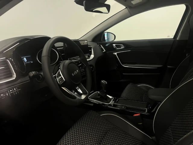 Kia XCeed GDi Vision