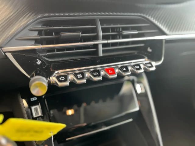 Peugeot 208 Allure Pack PureTech