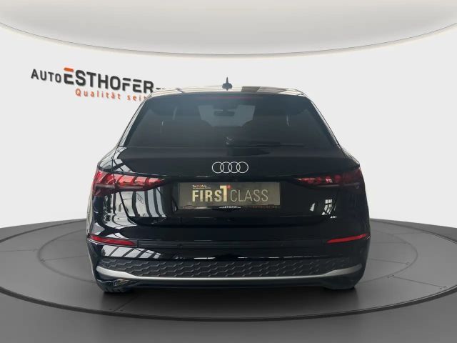 Audi A3 30 TDI Sedan