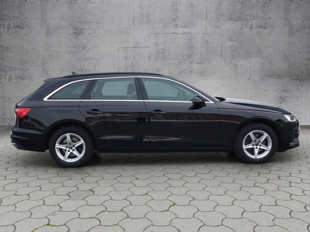 Audi A4 30 TDI Avant S-Tronic