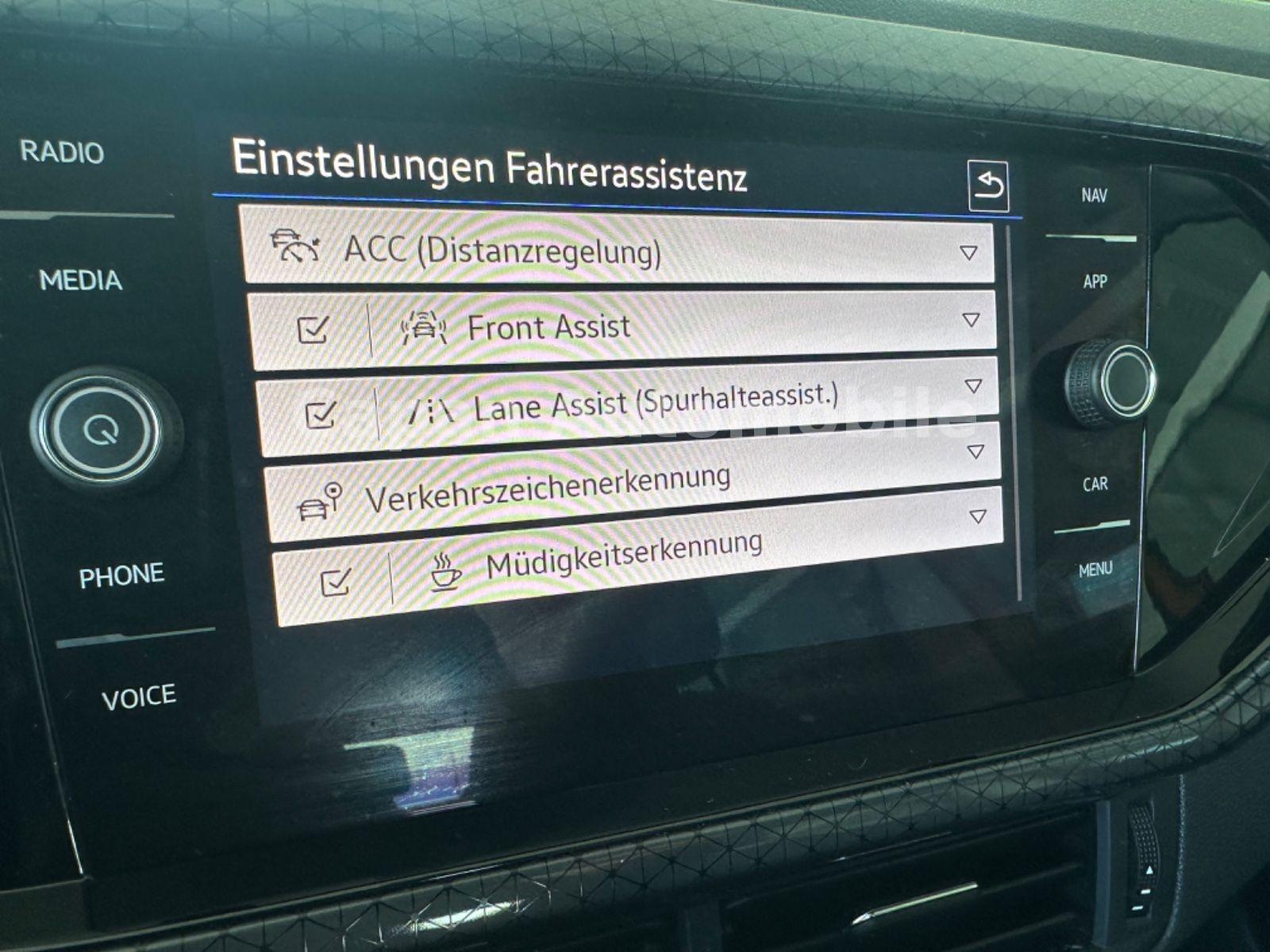 Volkswagen T-Cross Style