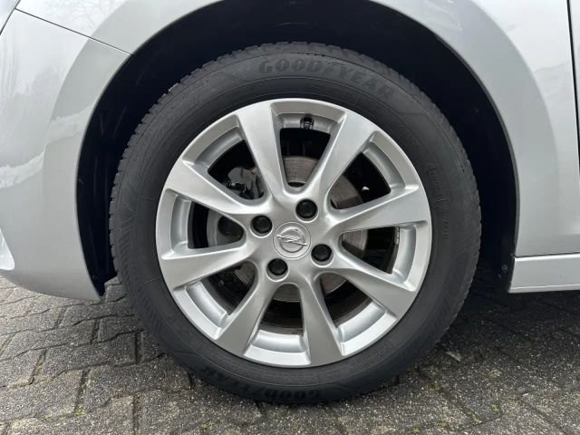 Opel Corsa Edition business+