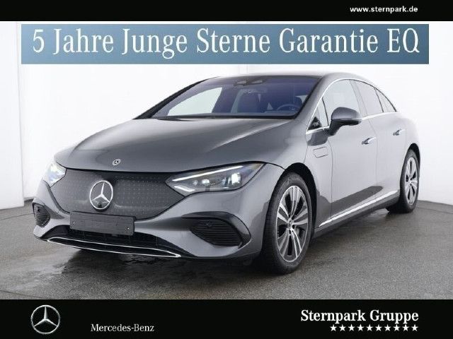 Mercedes-Benz EQE 300 Sedan