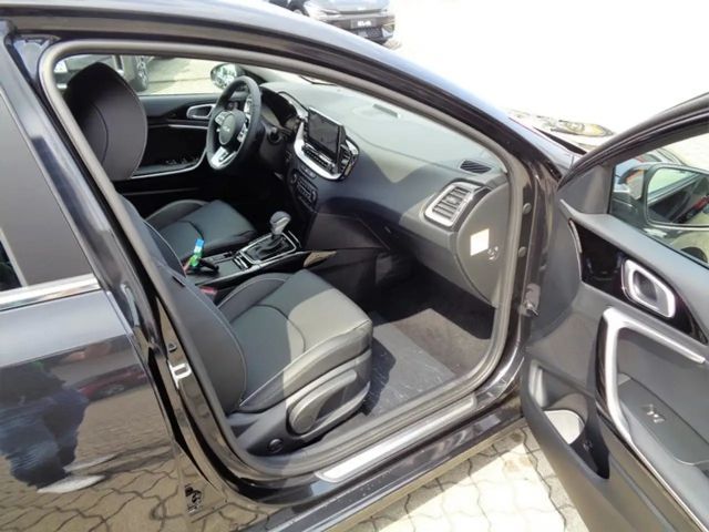 Kia Ceed Hybrid PHEV Platinum Edition