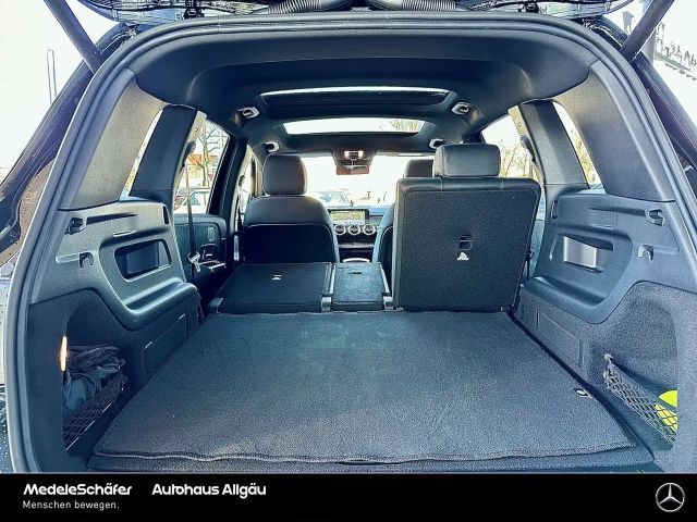 Mercedes-Benz EQB 300 4MATIC AMG Line