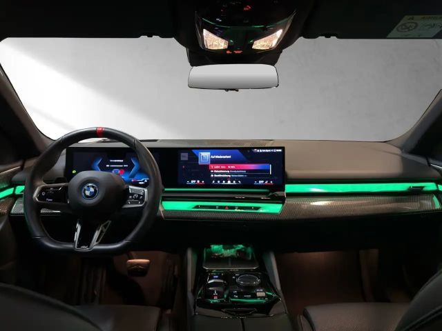 BMW i5 M60 Touring xDrive