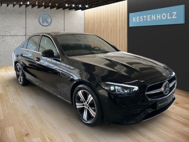 Mercedes-Benz C 200 AVANTGARDE Sedan