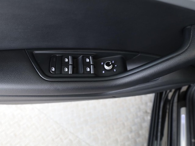 Audi A4 40 TDI Avant S-Tronic