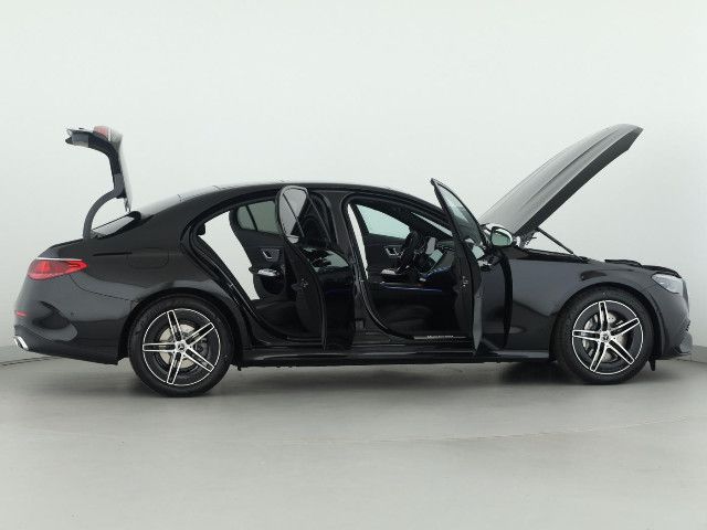 Mercedes-Benz E 220 AMG Line E 220 d Sedan