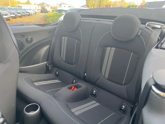 MINI John Cooper Works Cabrio JCW Trim/HUD/Navigation