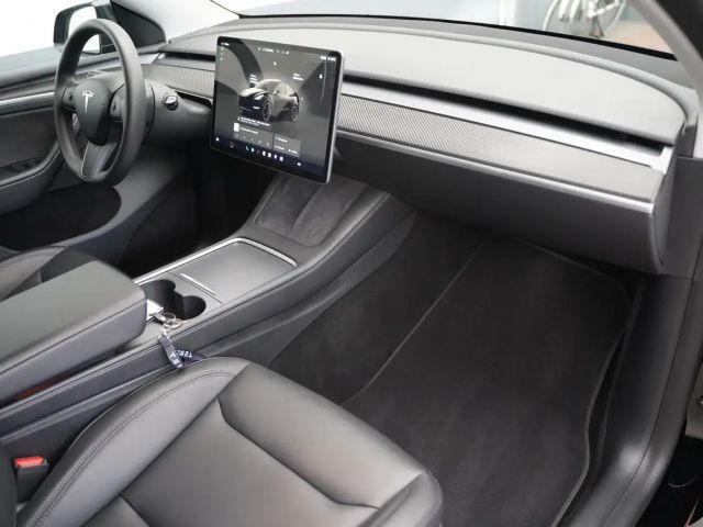 Tesla Model Y Performance