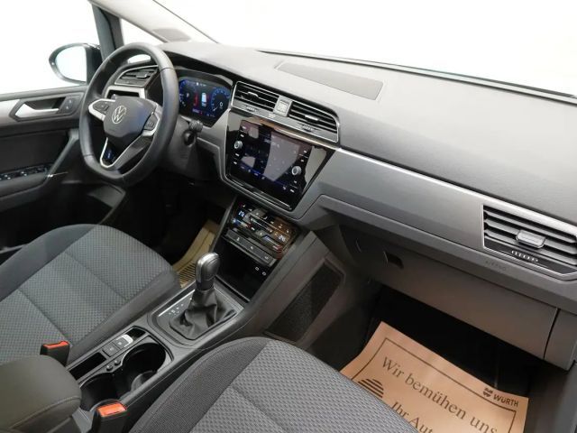 Volkswagen Touran 1.5 TSI BMT DSG