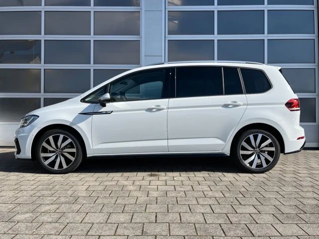 Volkswagen Touran 1.5 TSI DSG R-Line