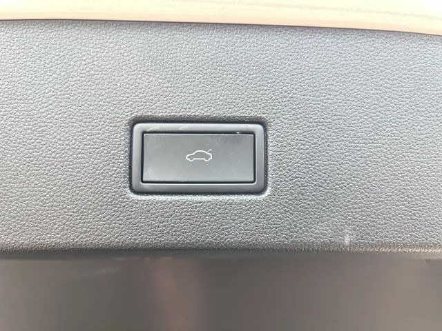 Volkswagen T-Roc 1.5 TSI R-Line