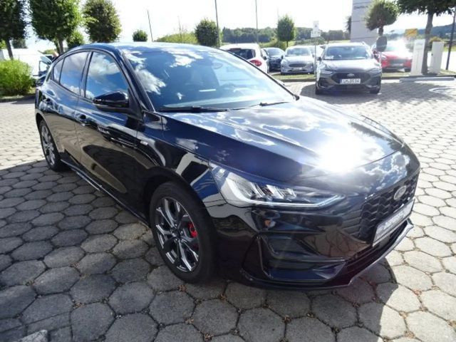 Ford Focus EcoBoost ST Line Style