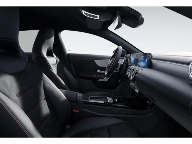 Mercedes-Benz CLA 200 AMG Line Shooting Brake