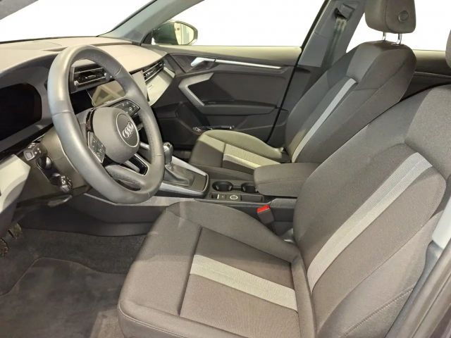 Audi A3 30 TDI Sedan