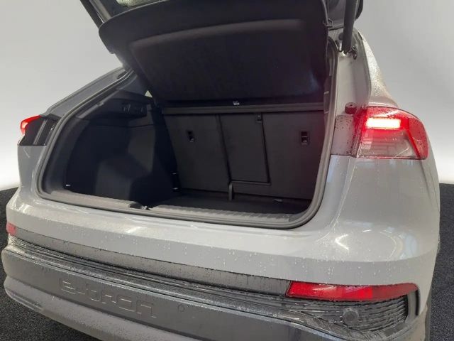 Audi Q4 e-tron 45 LED Navi DAB Sportsitze