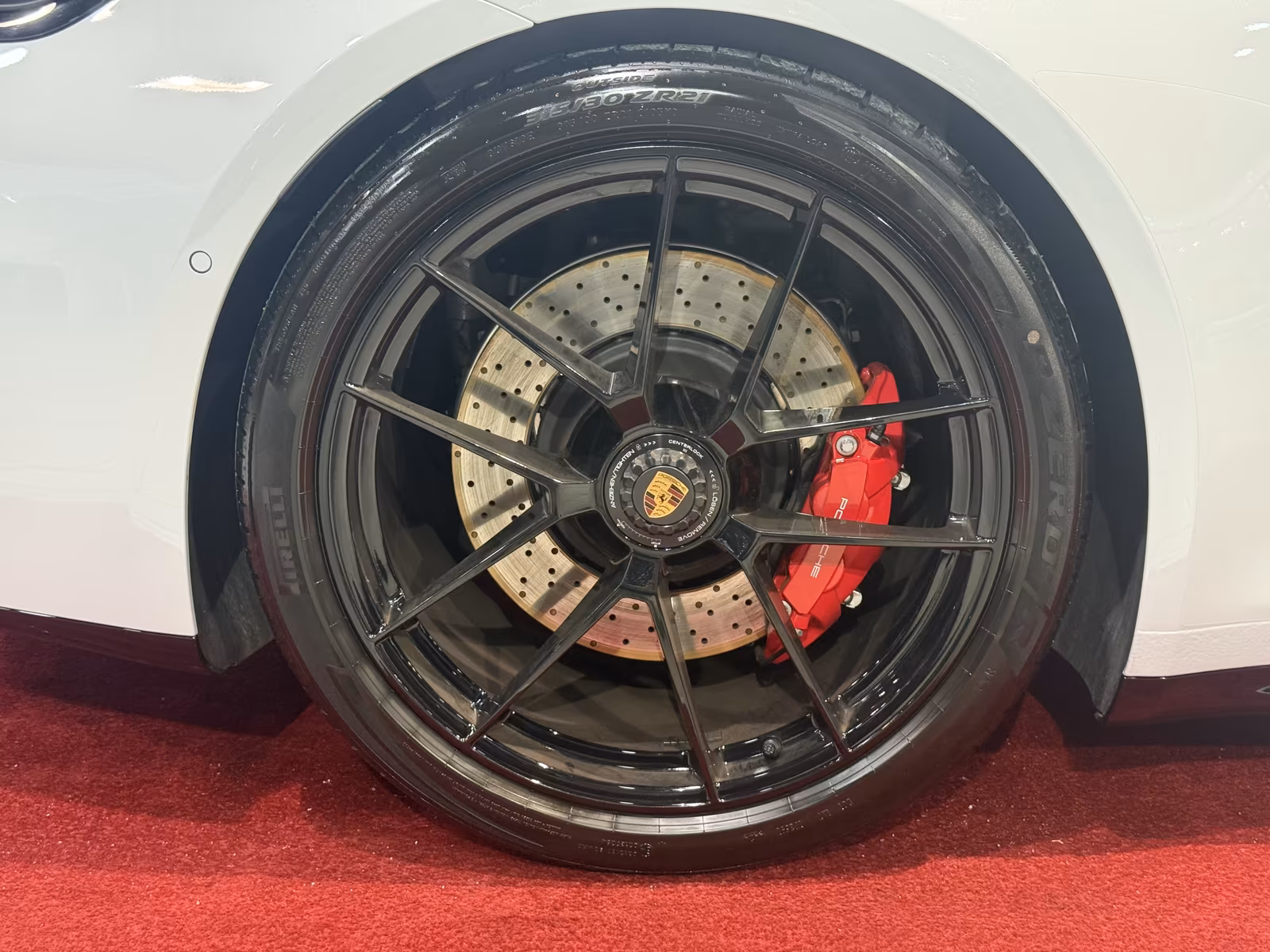 Porsche 911 Cabriolet Carrera GTS