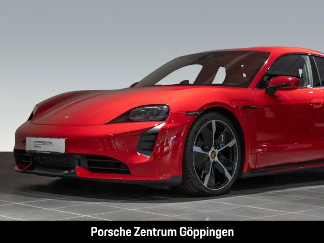 Porsche Taycan Turbo