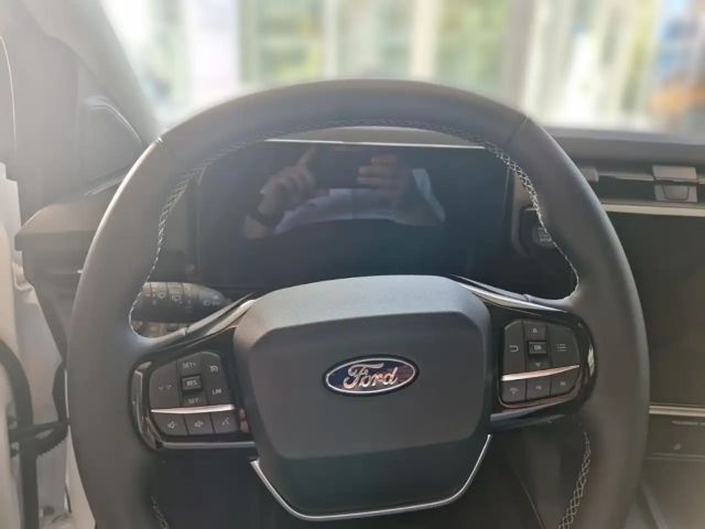 Ford Puma EcoBoost Titanium