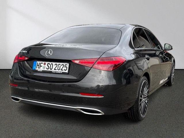 Mercedes-Benz C 200 C 200 d Sedan
