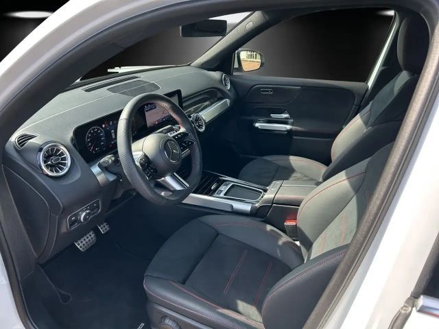 Mercedes-Benz GLB 250 4MATIC AMG Line Premium