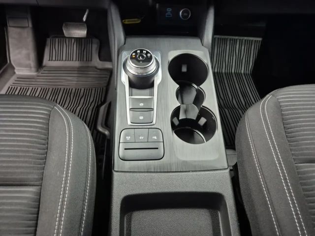 Ford Kuga Plug in Hybrid Titanium