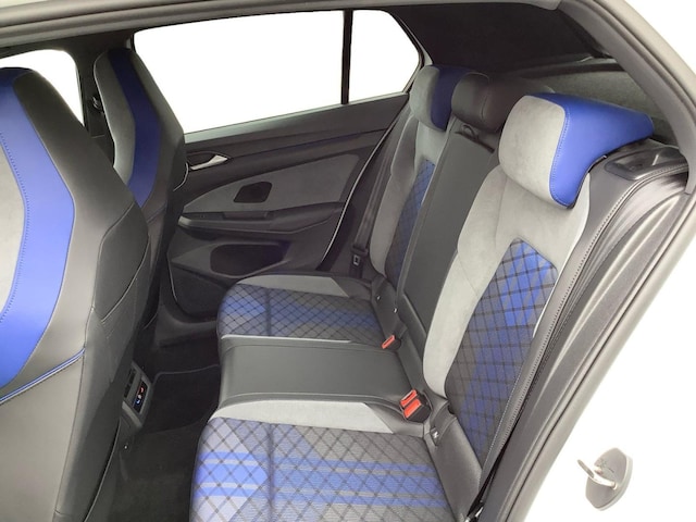 Volkswagen Golf 2.0 TSI DSG