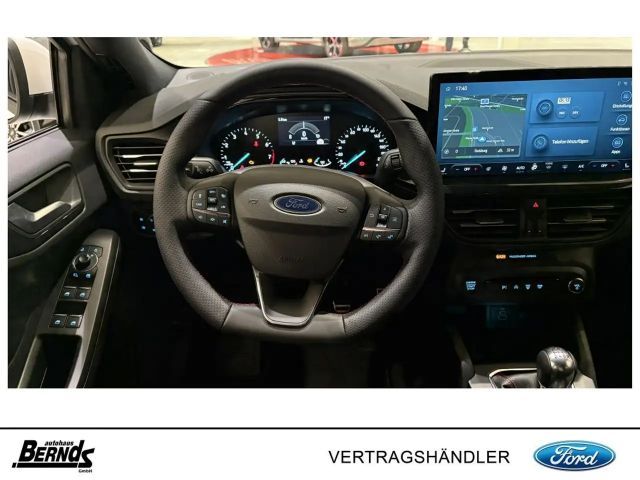 Ford Focus EcoBoost ST Line Wagon