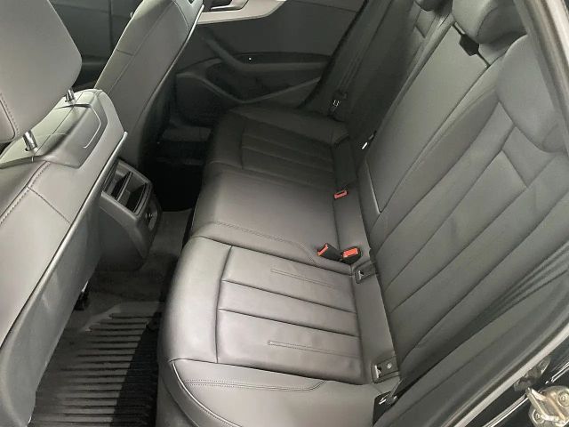 Audi A4 Avant S-Tronic