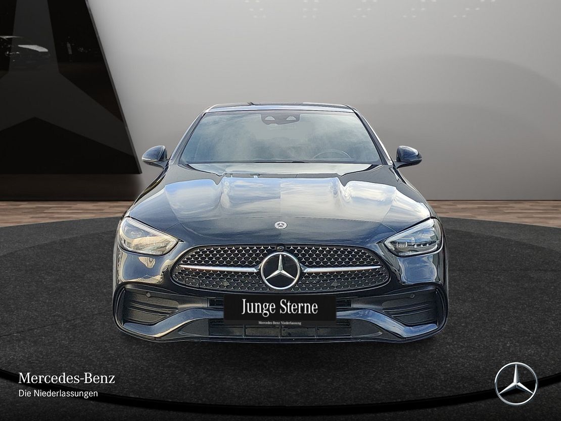 Mercedes-Benz C 300 C 300 d Sedan