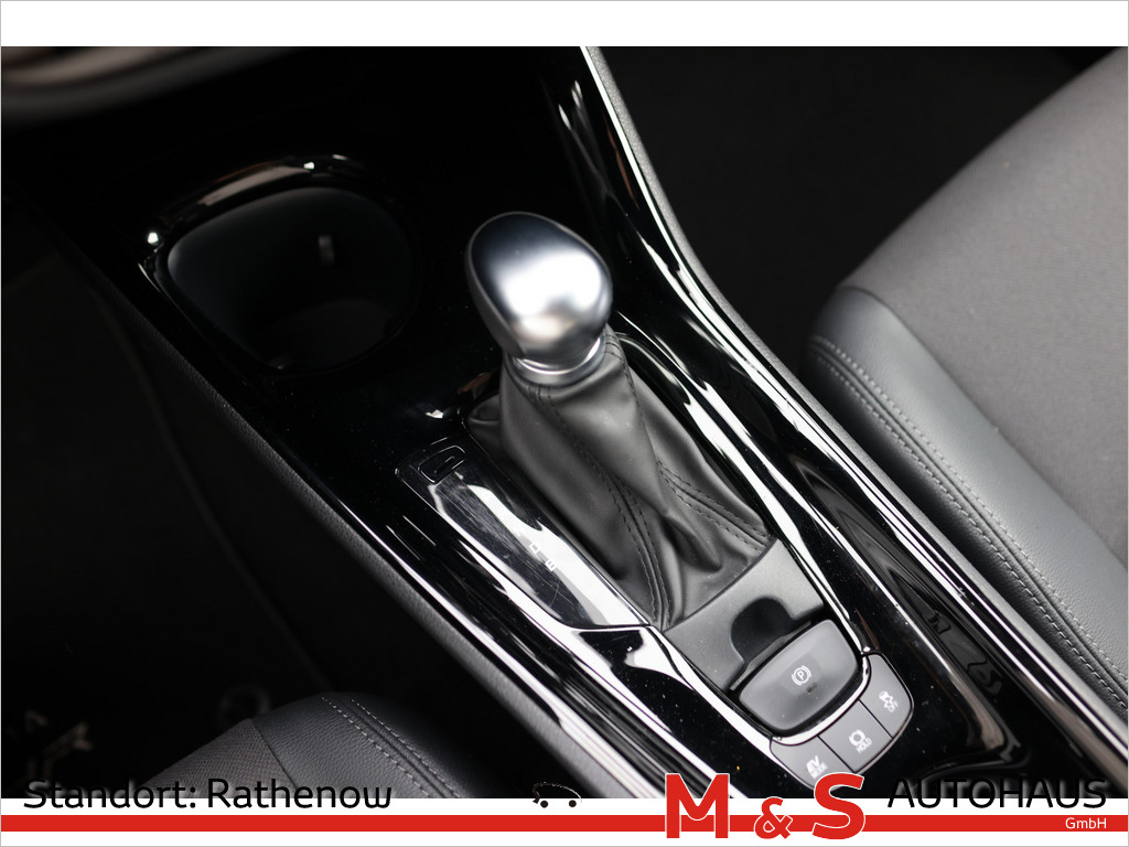 Toyota C-HR 5-deurs Bi-Tone Team D