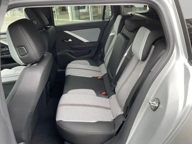 Opel Astra Business Elegance Sports Tourer