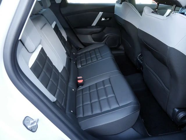 Citroën C4 Hybrid Max