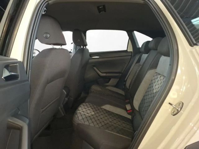 Volkswagen Taigo DSG R-Line