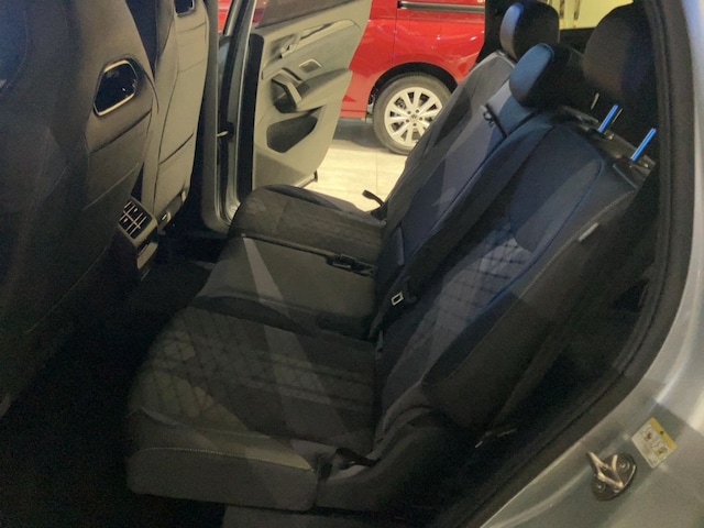 Volkswagen Tayron DSG IQ.Drive R-Line